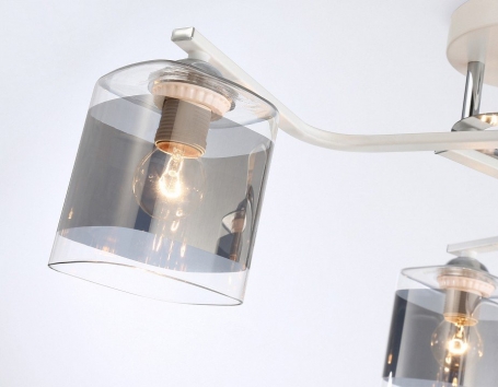 Потолочная люстра Ambrella light TRADITIONAL TR303217