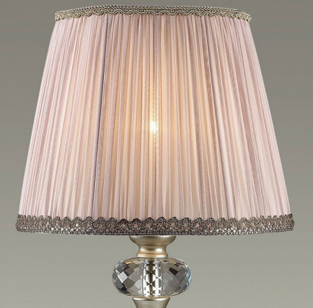 Настольная лампа Odeon Light Aurelia 3390/1T