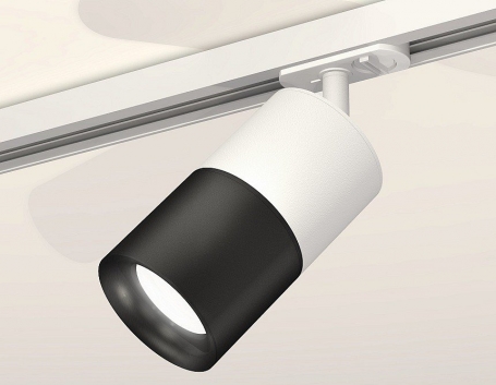Трековый светильник Ambrella light TECHNO SPOT XT7402001