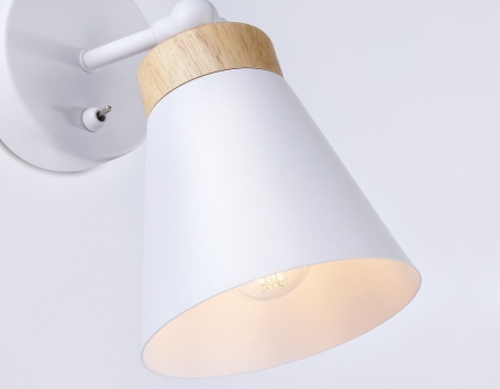 Спот Ambrella light TRADITIONAL TR8213