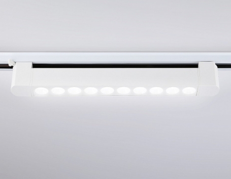 Трековый светодиодный светильник Ambrella light Track System GL6706
