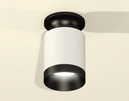 Точечный светильник Ambrella light Techno Spot XS6301121