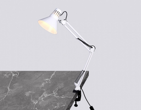 Настольная лампа Ambrella light Desk DE7719