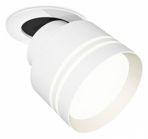 Точечный светильник Ambrella light Techno Spot XM8101526